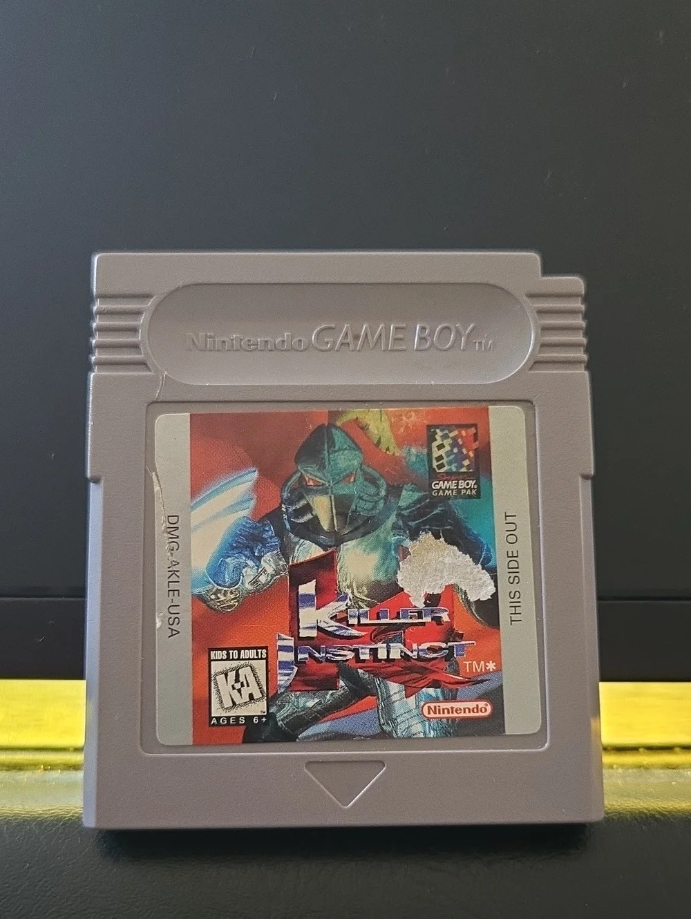 Nintendo Game Boy Cartridge Gray with Red and Blue Label Killer Instinct